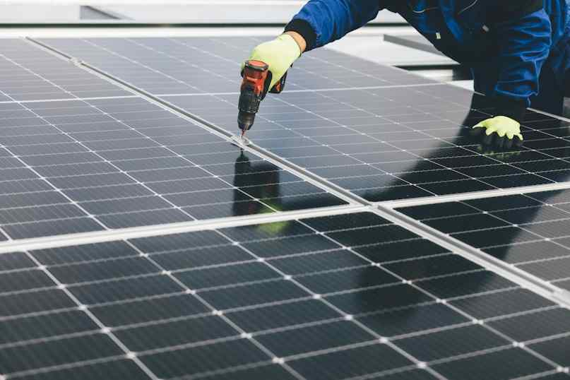 Solar & Renewable Infrastructure